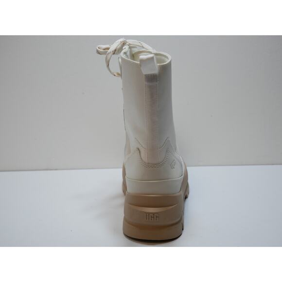 NEW UGG LUG BOOT BRIGHT WHITE 1143833 WOMENS SIZE - 8 - Picture 13 of 15